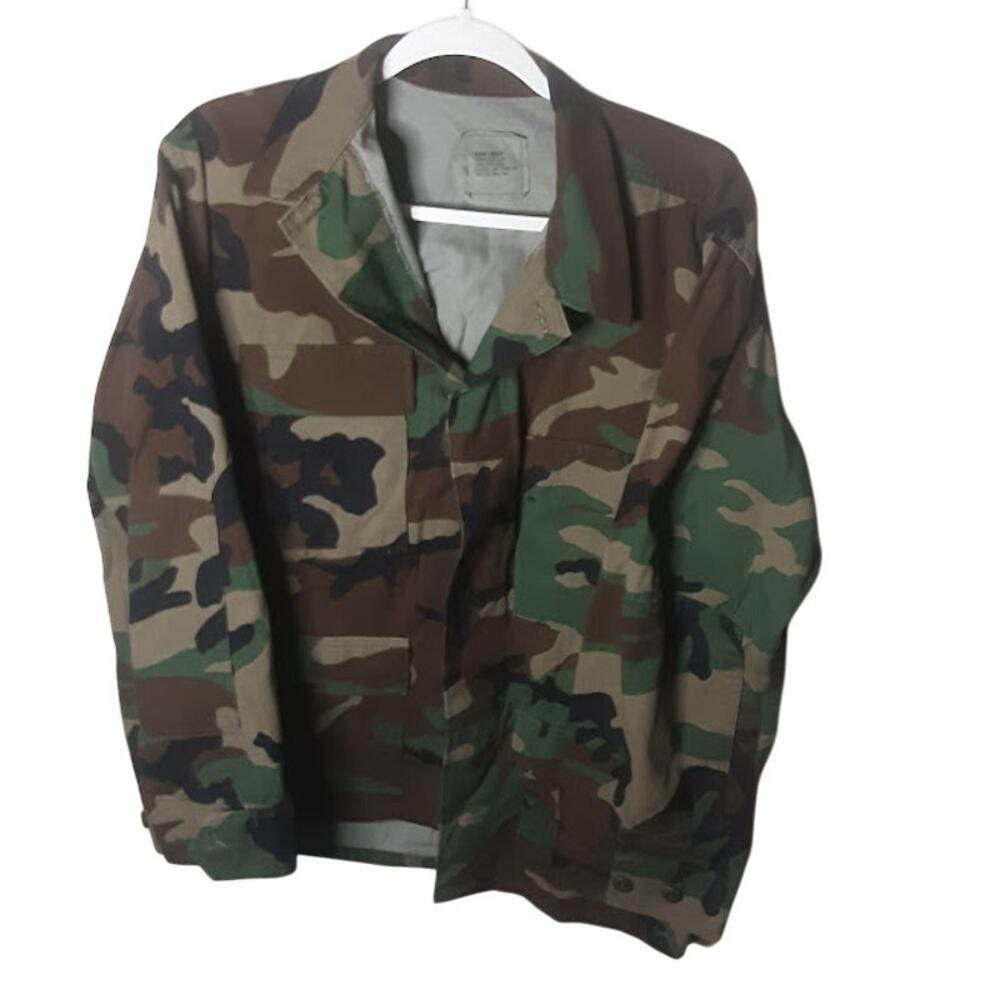US‎ Army Woodland Camo BDU Combat Coat Medium Regular 8415-01-084-1647